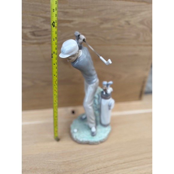 Lladro Golfer Rare Figurine Porcelain Golf Player Statue Golf Bag Vintage Decor - Picture 11 of 12